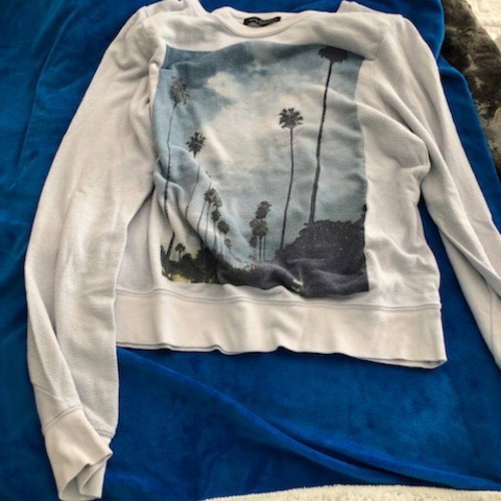 Wildfox Sweatshirt Size Small